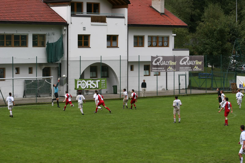 gal/Saison2008-2009- Pokal 1. Runde Hinspiel: Vintl - SV Reischach/2008-08-24 SVR gg. Vintl - Pokalhinspiel 303.jpg